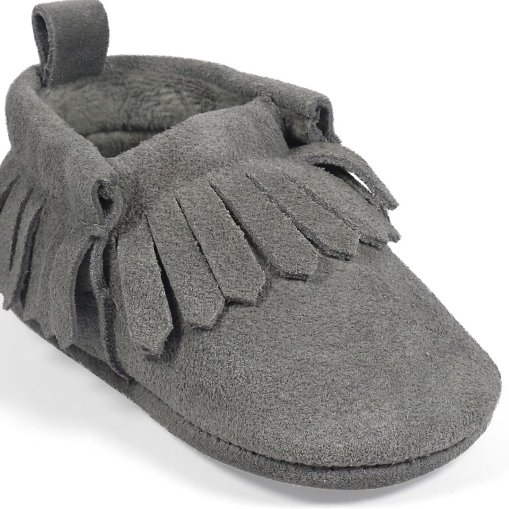 5/$25 Bearpaw suede Infant 0-6mo booties
